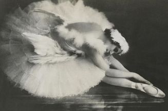 На Арбате откроется выставка редких фото балерины Анны Павловой